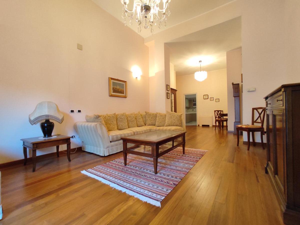 Castello Suite Turyn Zewnętrze zdjęcie
